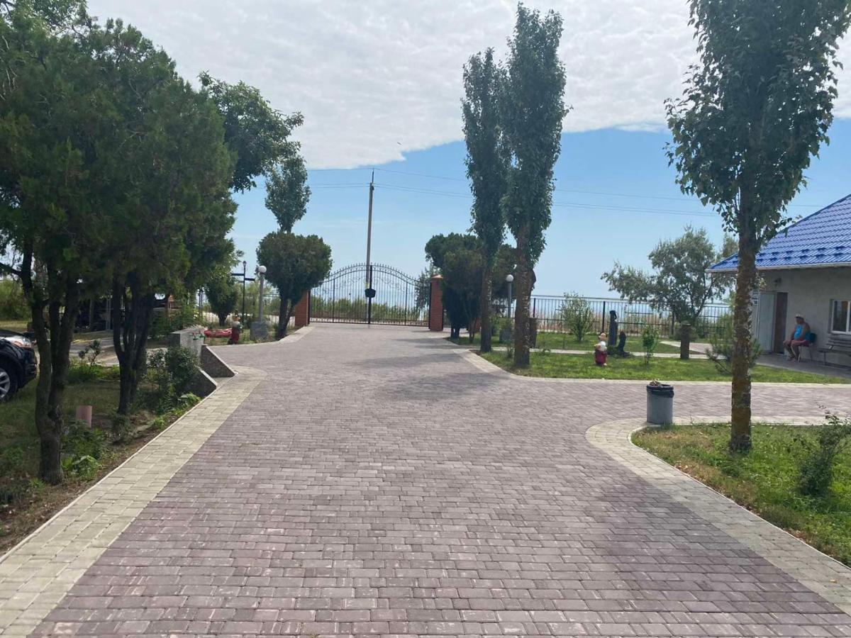 База Отдыха Причал Lazurne Exteriér fotografie